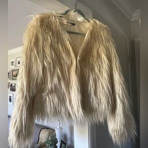 Cropped Cream Fur Medium
